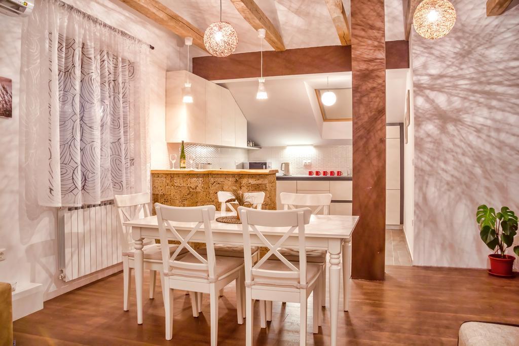 Apartments Lucic Szluin Szoba fotó